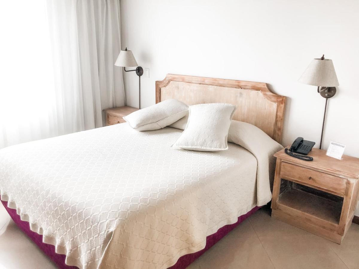 Portal Del Rodeo Apartahotel 메딜린 외부 사진