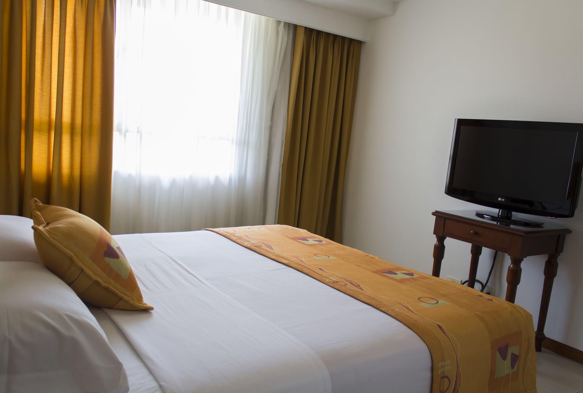 Portal Del Rodeo Apartahotel 메딜린 외부 사진