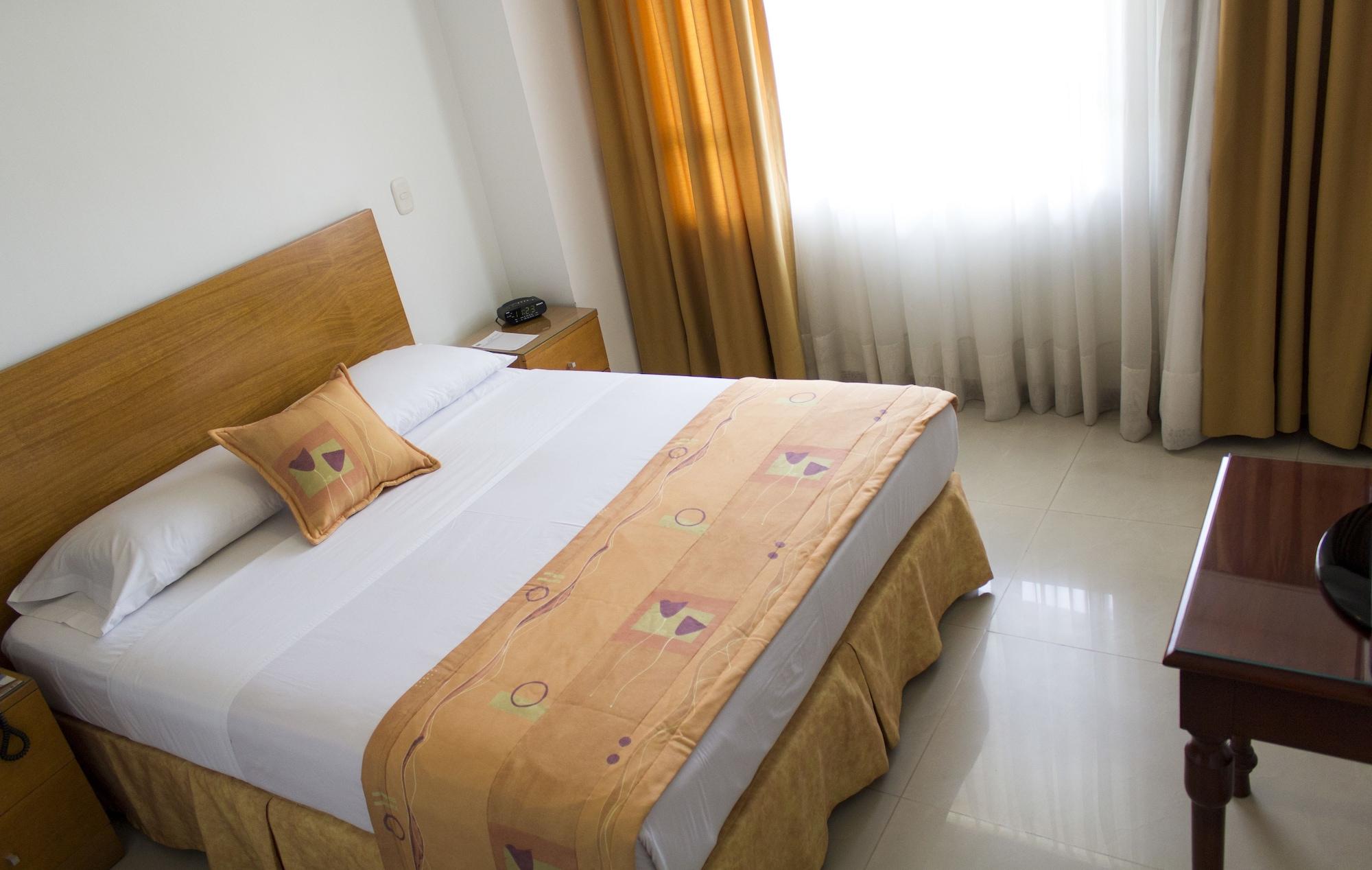 Portal Del Rodeo Apartahotel 메딜린 외부 사진