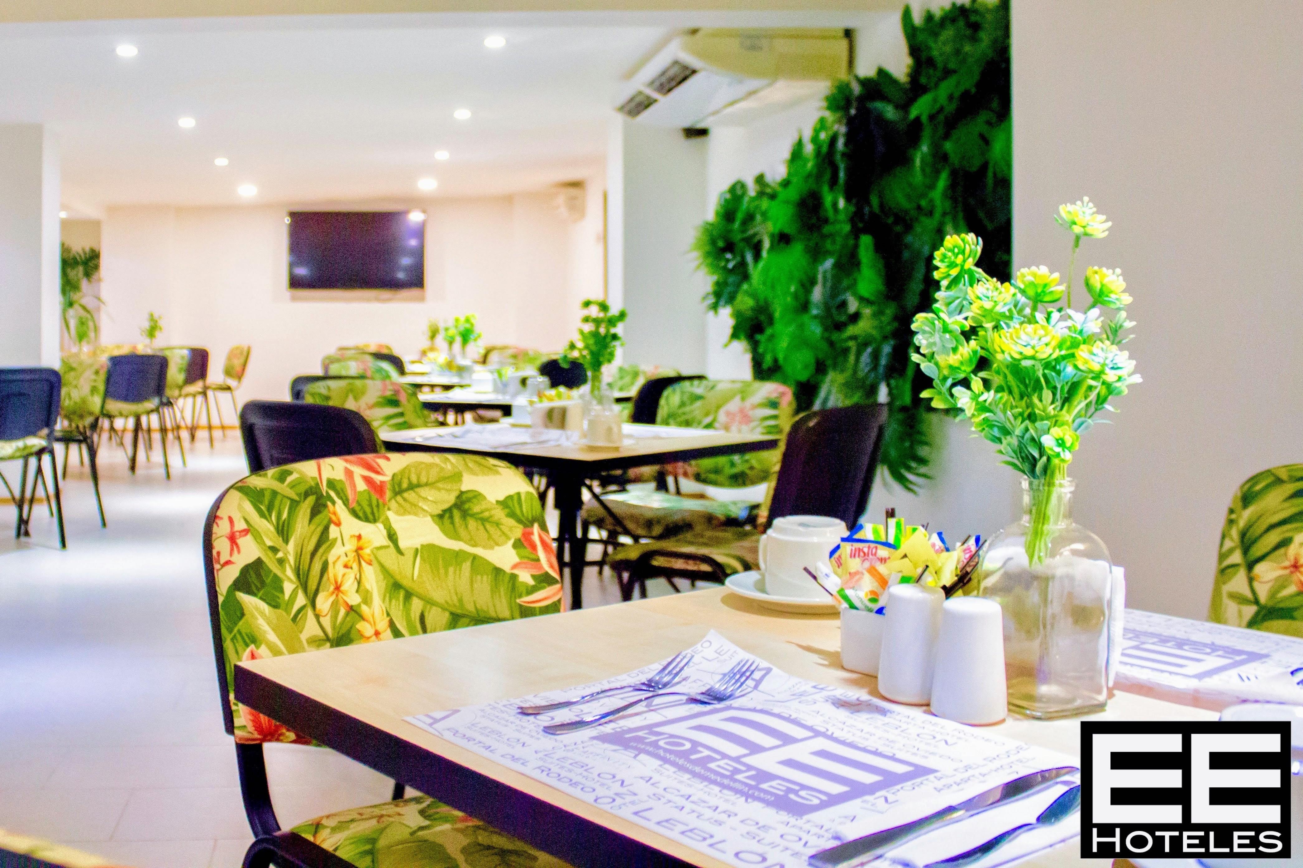 Portal Del Rodeo Apartahotel 메딜린 외부 사진