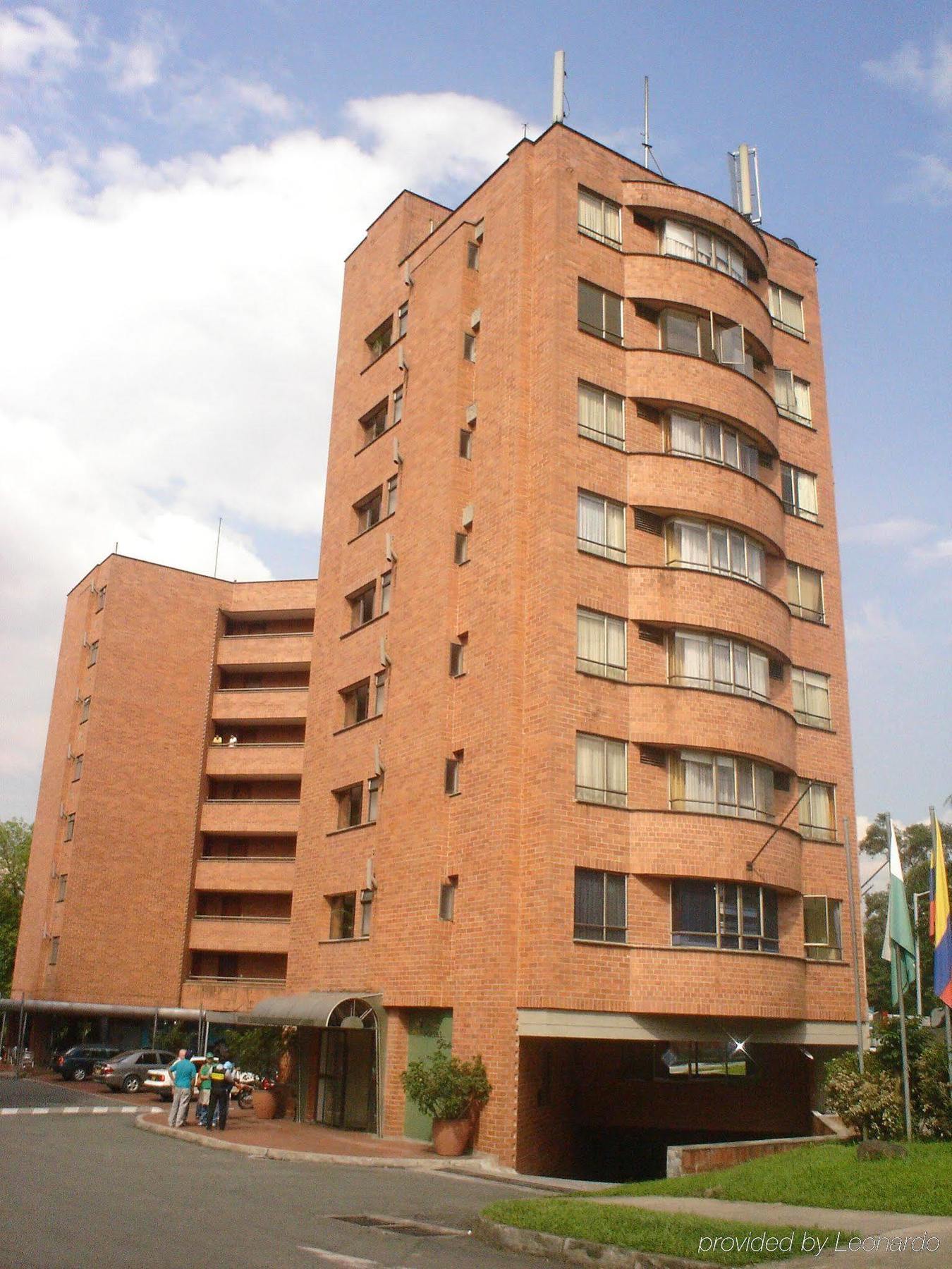 Portal Del Rodeo Apartahotel 메딜린 외부 사진