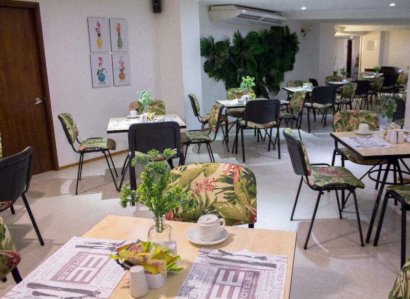 Portal Del Rodeo Apartahotel 메딜린 외부 사진